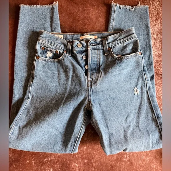 Women’s Levi Wedgie jeans, size 25 - Picture 3 of 3